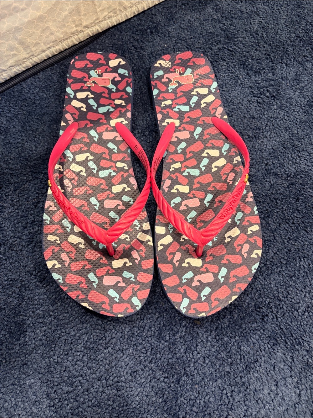 Vineyard Vines Pink Flip Flop Sandals with Multicolor Patterned Footbed